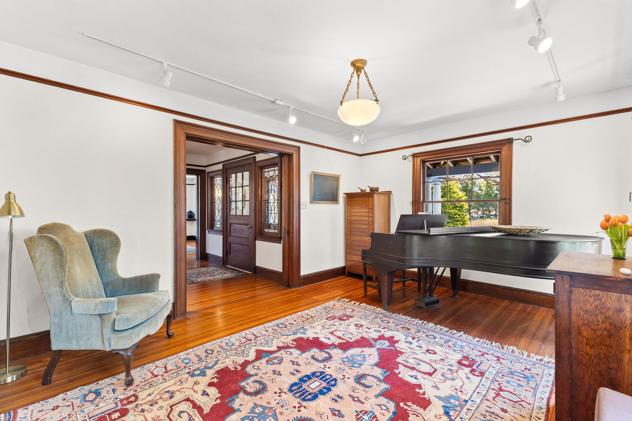 10 Quissett Avenue Falmouth MA 02543