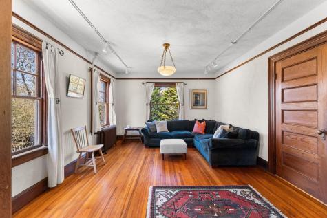 10 Quissett Avenue Falmouth MA 02543