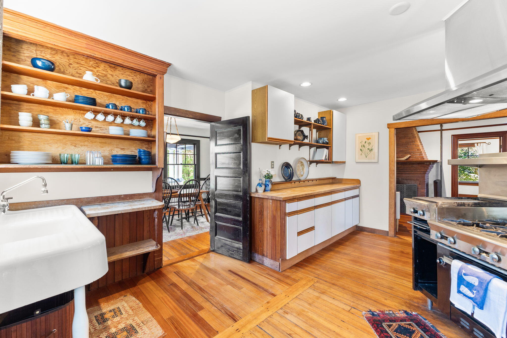 10 Quissett Avenue Falmouth MA 02543