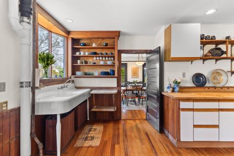 10 Quissett Avenue Falmouth MA 02543