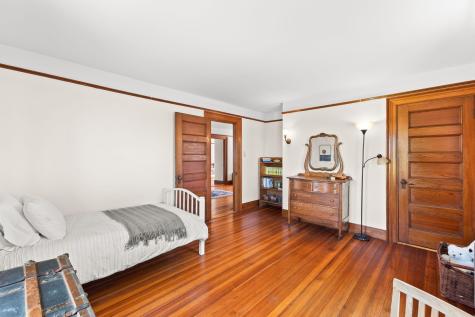 10 Quissett Avenue Falmouth MA 02543