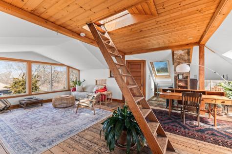 10 Quissett Avenue Falmouth MA 02543