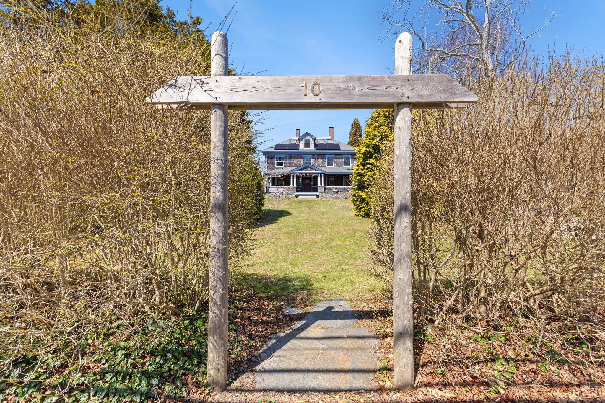 10 Quissett Avenue Falmouth MA 02543