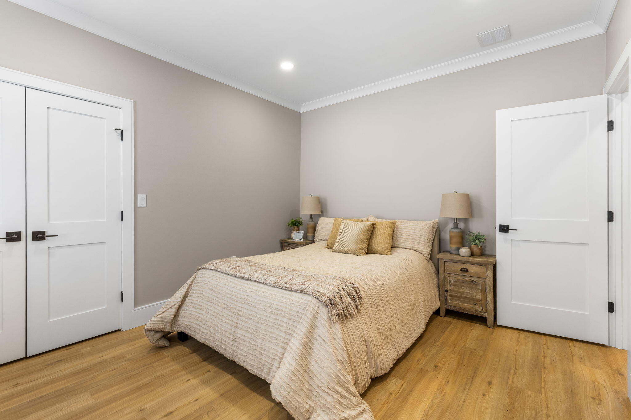 17 Josiah Path Falmouth MA 02540