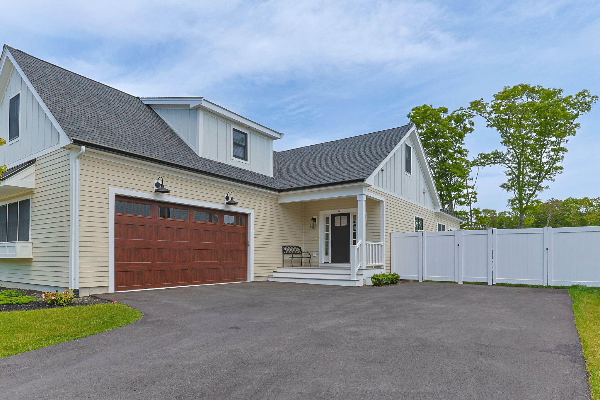 17 Josiah Path Falmouth MA 02540