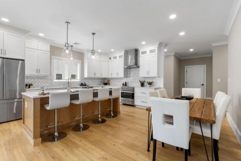 17 Josiah Path Falmouth MA 02540