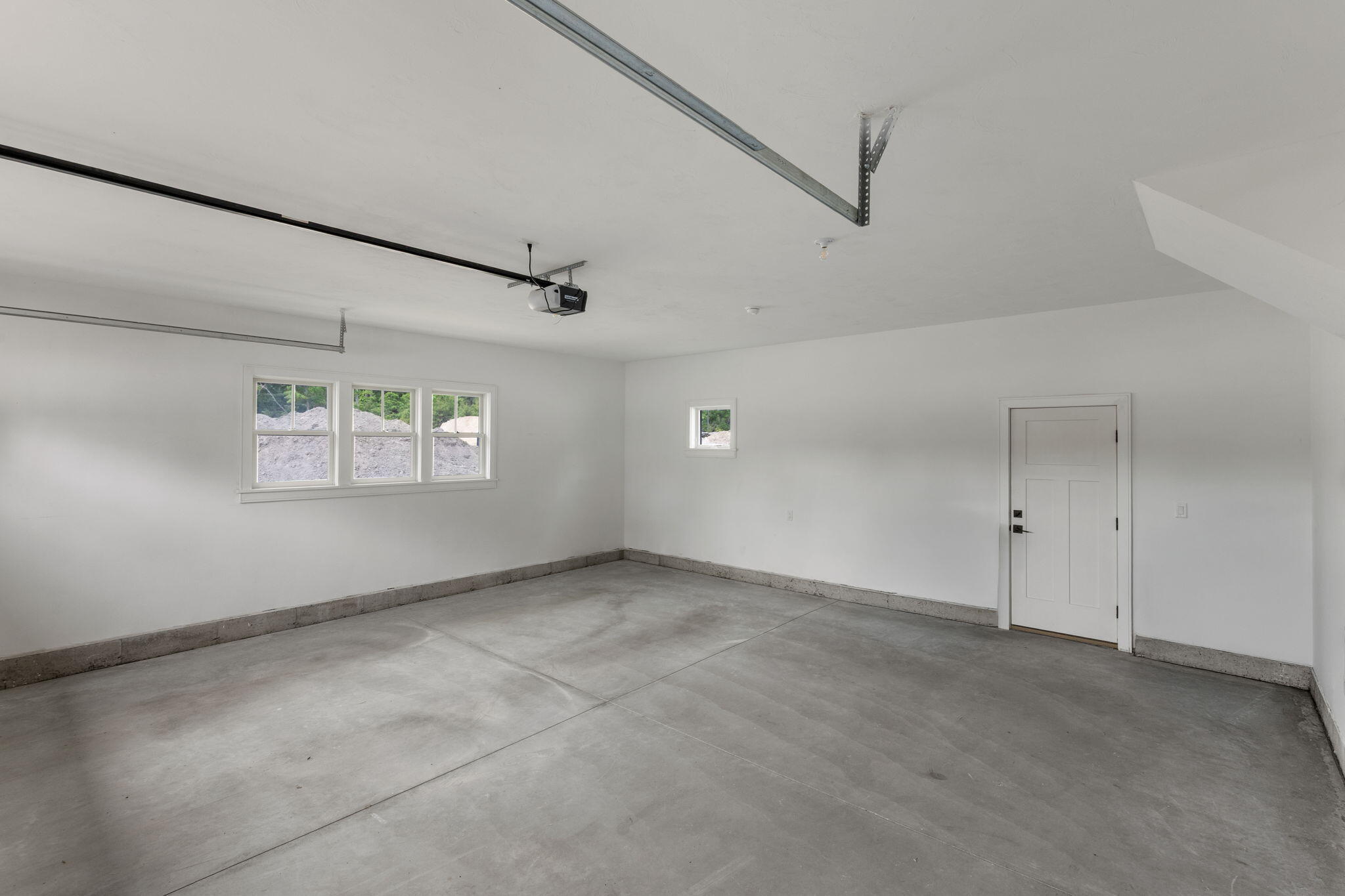 17 Josiah Path Falmouth MA 02540