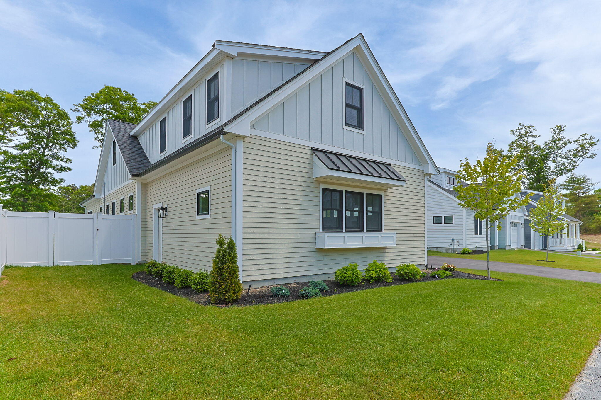 17 Josiah Path Falmouth MA 02540