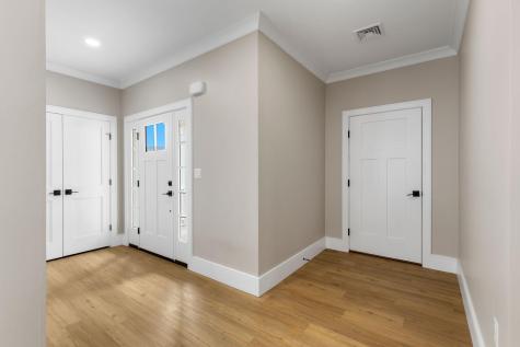 17 Josiah Path Falmouth MA 02540