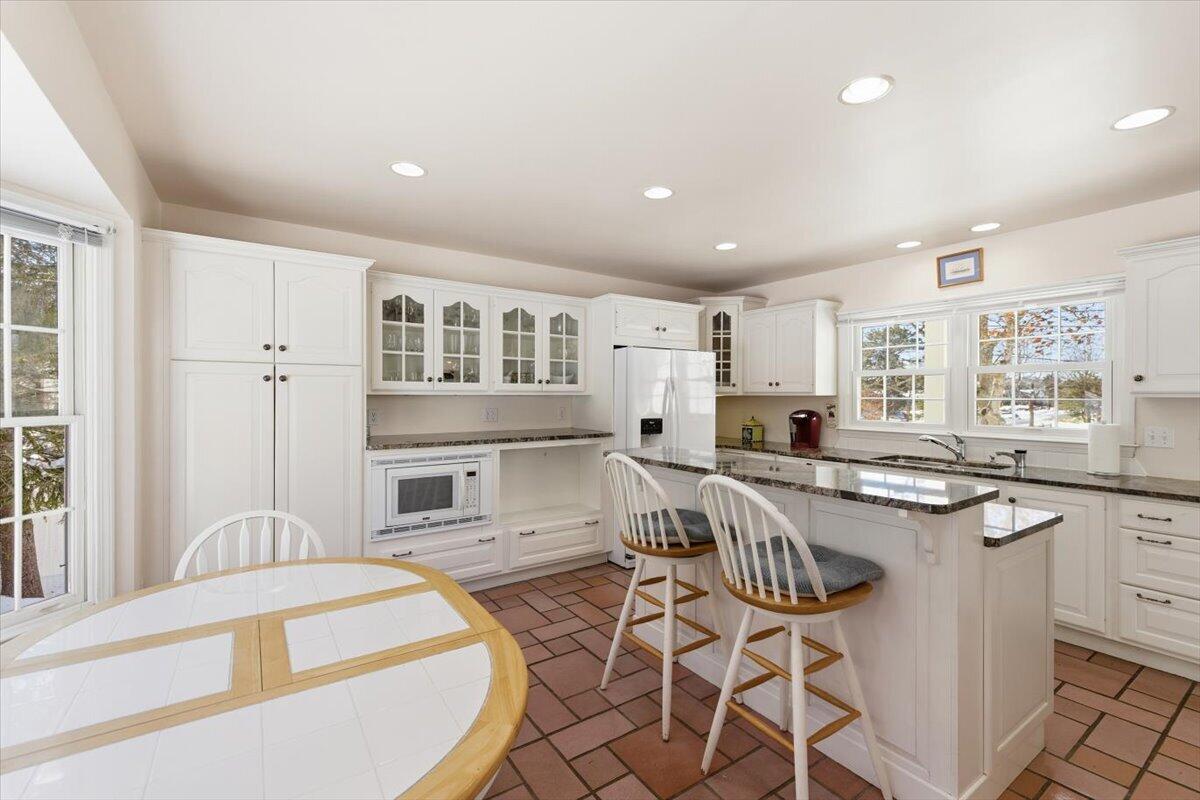 32 Niagara Lane West Yarmouth MA 02673