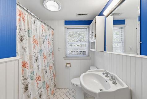 32 Niagara Lane Yarmouth MA 02673