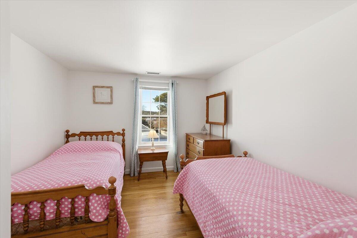 32 Niagara Lane West Yarmouth MA 02673