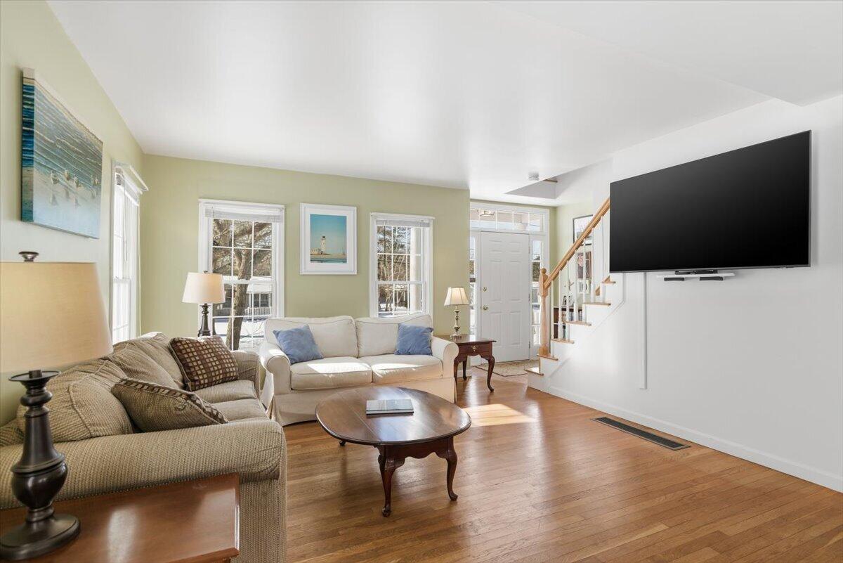 32 Niagara Lane West Yarmouth MA 02673