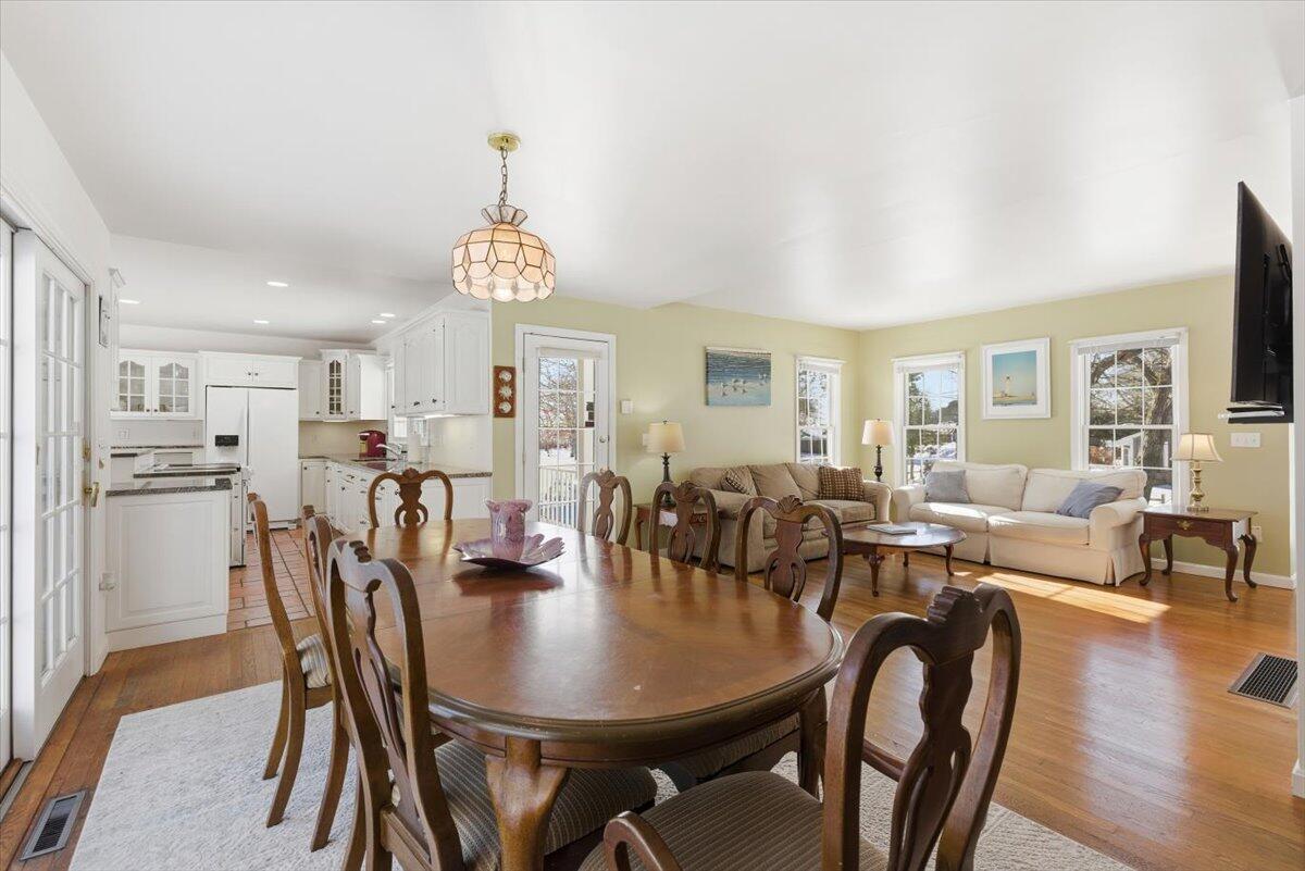 32 Niagara Lane West Yarmouth MA 02673