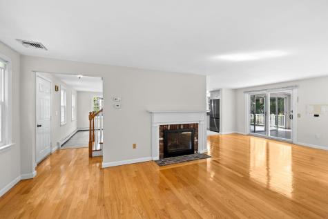 11 Barnes Lane West Yarmouth MA 02673
