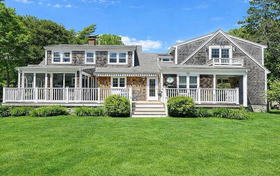 11 Barnes Lane West Yarmouth MA 02673