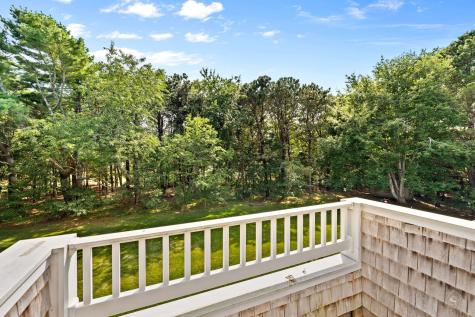 11 Barnes Lane West Yarmouth MA 02673