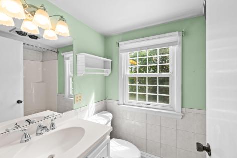 11 Barnes Lane West Yarmouth MA 02673