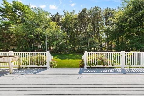 11 Barnes Lane West Yarmouth MA 02673