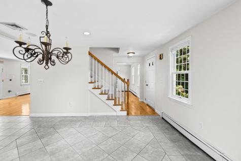11 Barnes Lane West Yarmouth MA 02673