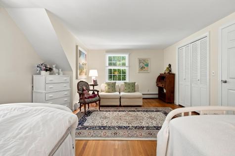 286 Midpine Road Cummaquid MA 02630