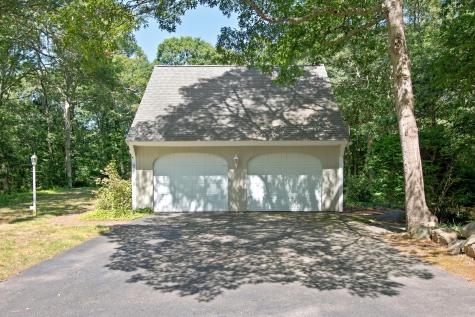 286 Midpine Road Cummaquid MA 02630