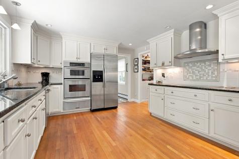 286 Midpine Road Cummaquid MA 02630