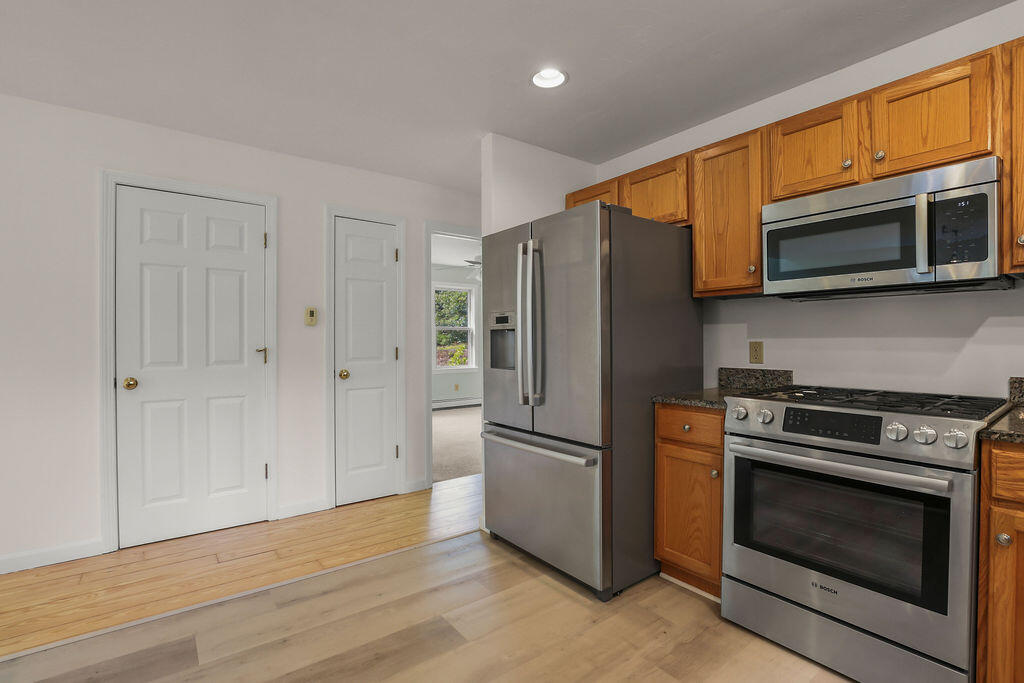 9 Beachwood Road Bourne MA 02532