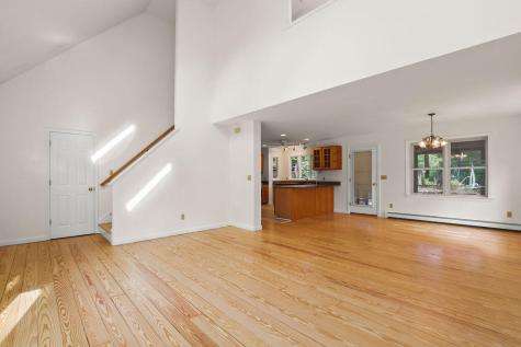 9 Beachwood Road Bourne MA 02532