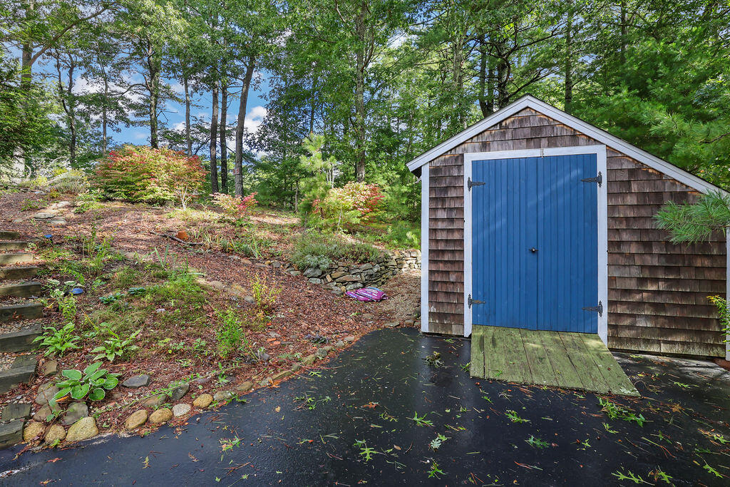 9 Beachwood Road Bourne MA 02532