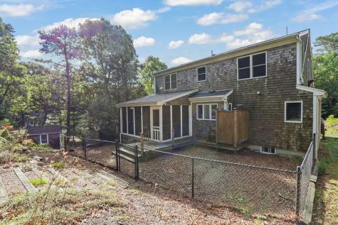 9 Beachwood Road Bourne MA 02532