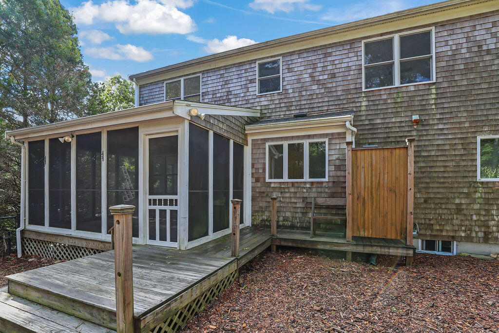 9 Beachwood Road Bourne MA 02532