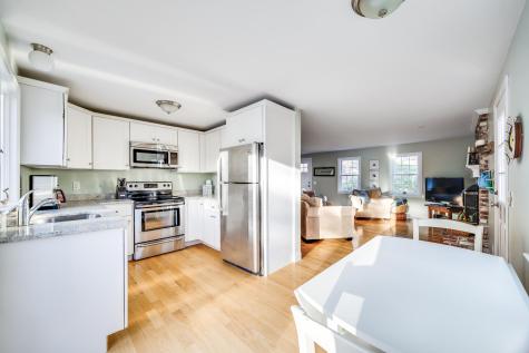 98 Ebenezer Lane Brewster MA 02631