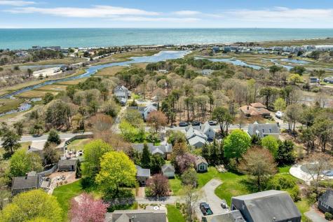 34 S Main Street Dennis MA 02670