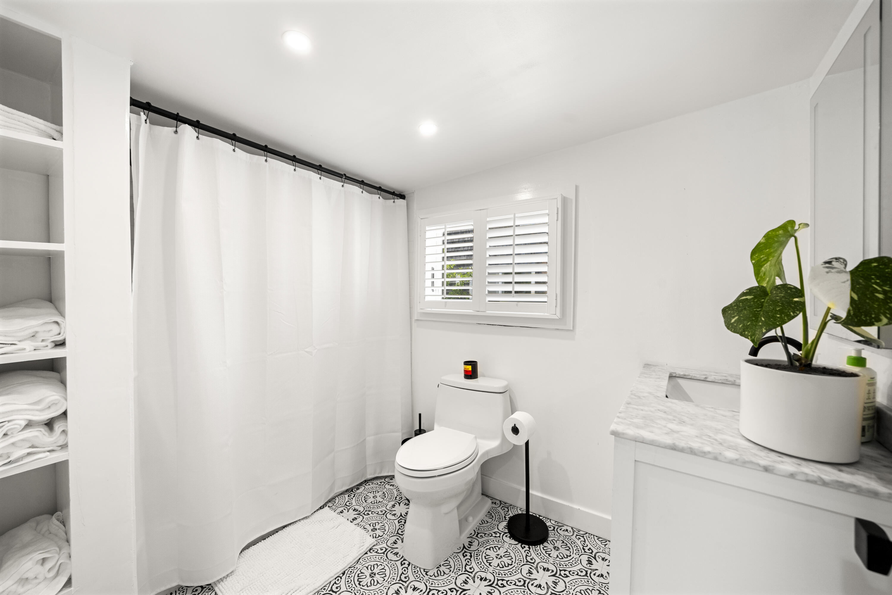 44 Pleasant Street Provincetown MA 02657