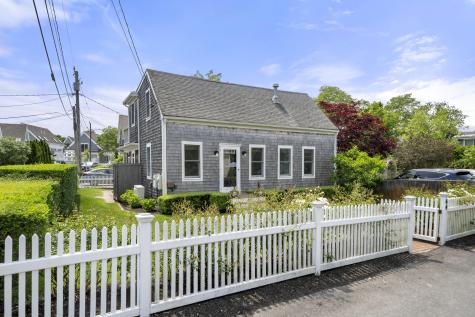 44 Pleasant Street Provincetown MA 02657