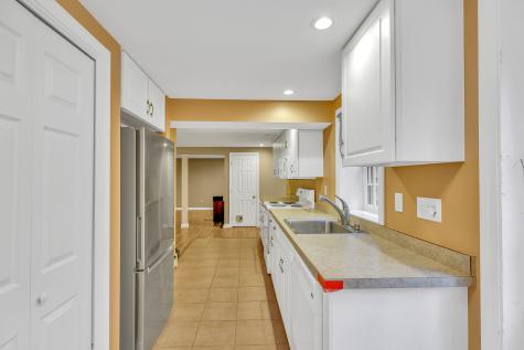 92 Brentwood Drive Yarmouth MA 02675