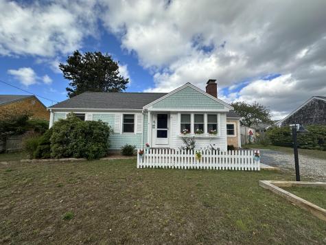 19 Standish Way Dennis MA 02639