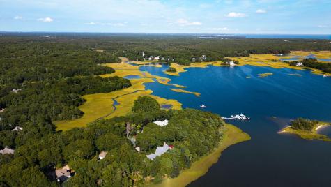 25 Duck Blind Road Waquoit MA 02536