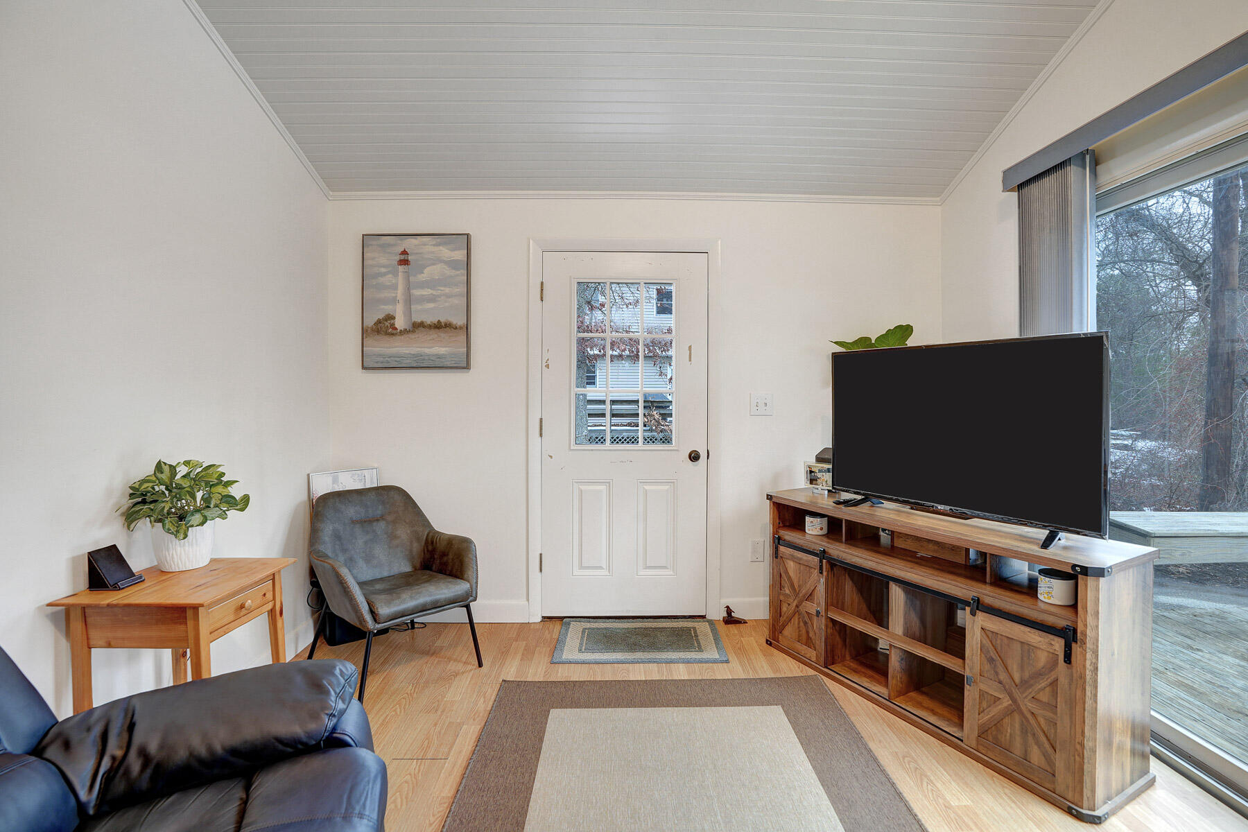 22 Oklahoma Avenue Vineyard Haven MA 02568