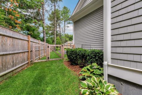 14 Willow Circle Mashpee MA 02649