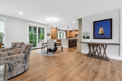 14 Willow Circle Mashpee MA 02649