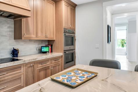 14 Willow Circle Mashpee MA 02649