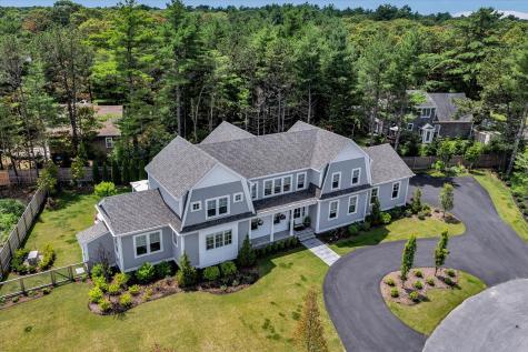 14 Willow Circle Mashpee MA 02649