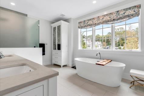 14 Willow Circle Mashpee MA 02649