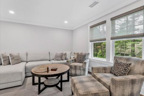 14 Willow Circle Mashpee MA 02649