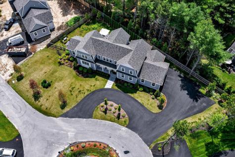 14 Willow Circle Mashpee MA 02649