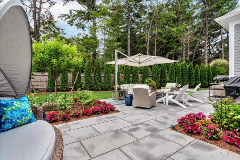 14 Willow Circle Mashpee MA 02649