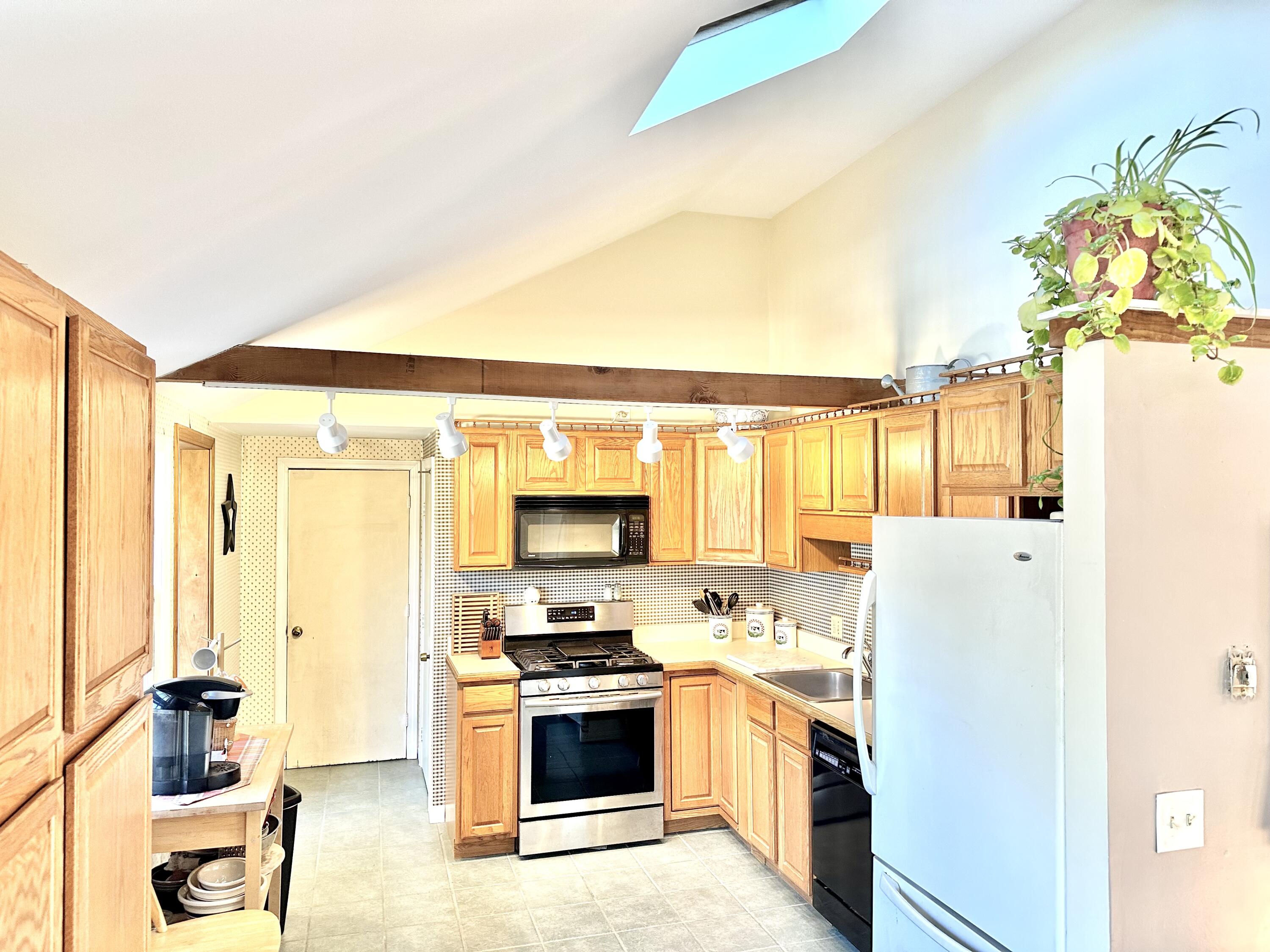 32 Jo-anna Drive Yarmouth MA 02664