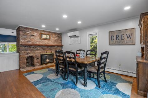 4 Knob Lane Bourne MA 02532